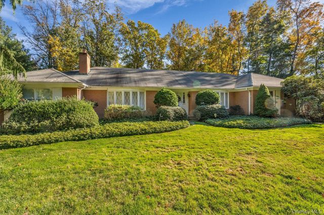 133 Old Field Road, Setauket, NY 11733