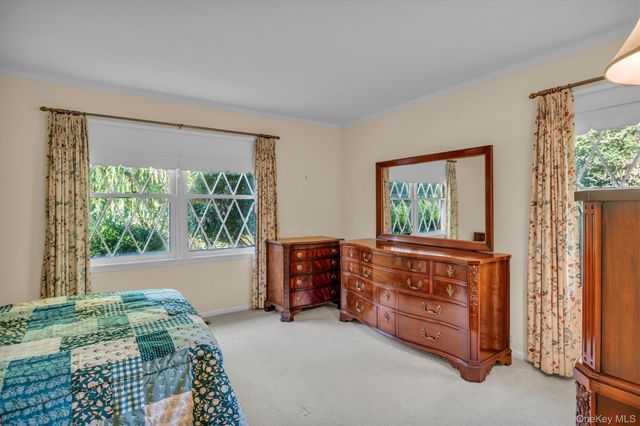 133 Old Field Road, Setauket, NY 11733