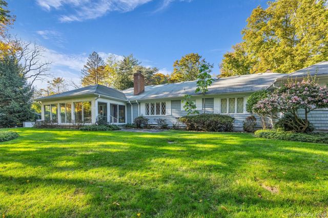 133 Old Field Road, Setauket, NY 11733