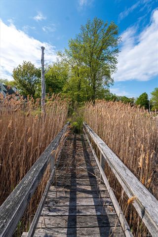 133 Old Field Road, Setauket, NY 11733