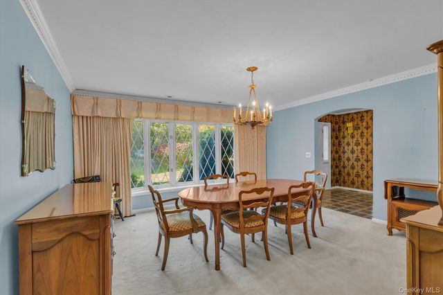 133 Old Field Road, Setauket, NY 11733