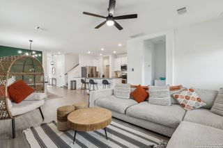 9046 Bowie Ridge, Seguin, TX 78155