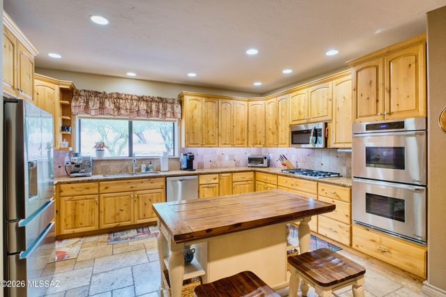 4201 N Calle Vista Ciudad, Tucson, AZ 85750
