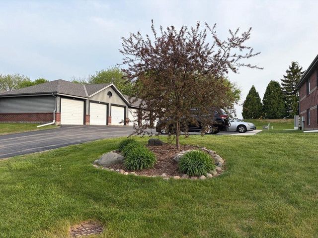 S75W16775 Jacob COURT, Muskego, WI 53150