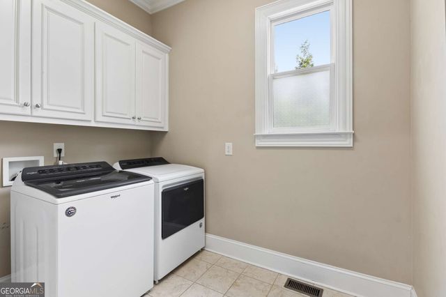 3330 Chimney Point Drive, Cumming, GA 30041