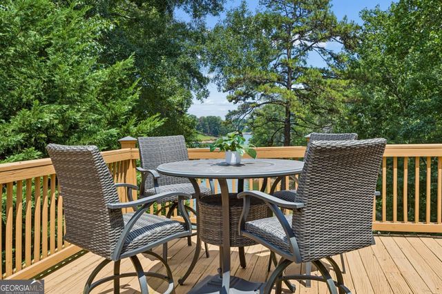 3330 Chimney Point Drive, Cumming, GA 30041