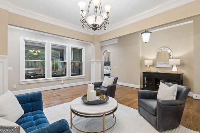 3330 Chimney Point Drive, Cumming, GA 30041