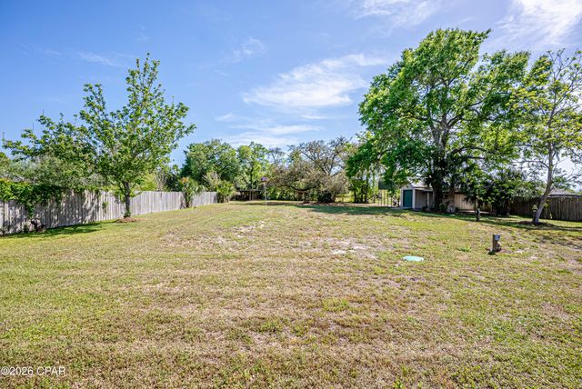 1607 Wildridge Road, Lynn Haven, FL 32444