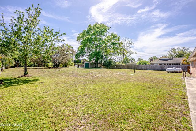 1607 Wildridge Road, Lynn Haven, FL 32444