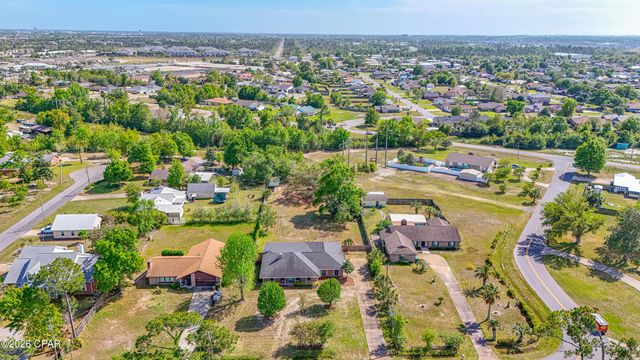 1607 Wildridge Road, Lynn Haven, FL 32444