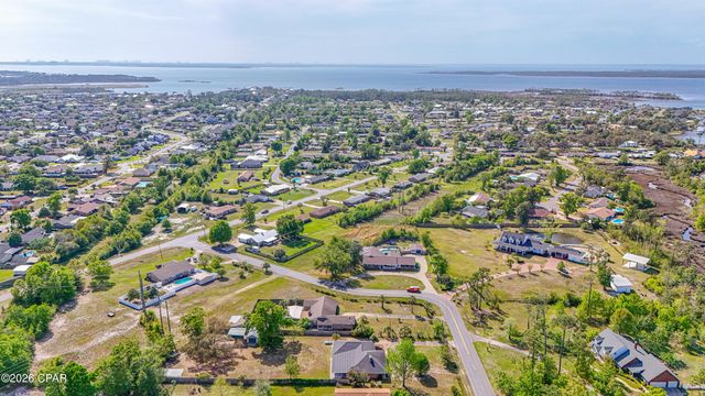 1607 Wildridge Road, Lynn Haven, FL 32444