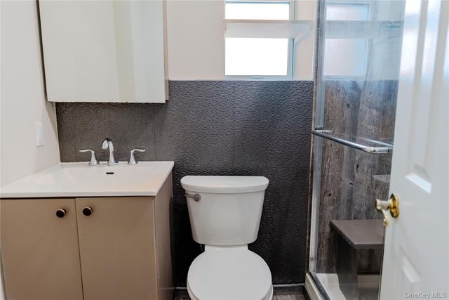 25 W Broadway 506, Long Beach, NY 11561