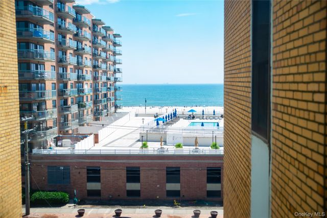 25 W Broadway 506, Long Beach, NY 11561