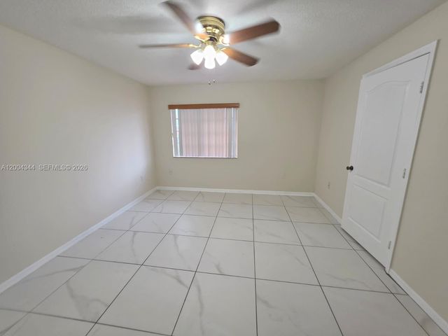 8412 NW 103rd St 201J, Hialeah Gardens, FL 33016