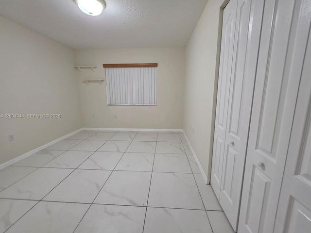 8412 NW 103rd St 201J, Hialeah Gardens, FL 33016