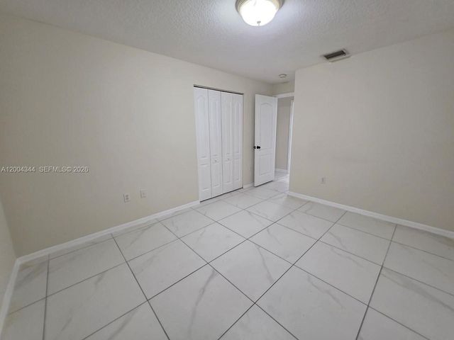 8412 NW 103rd St 201J, Hialeah Gardens, FL 33016