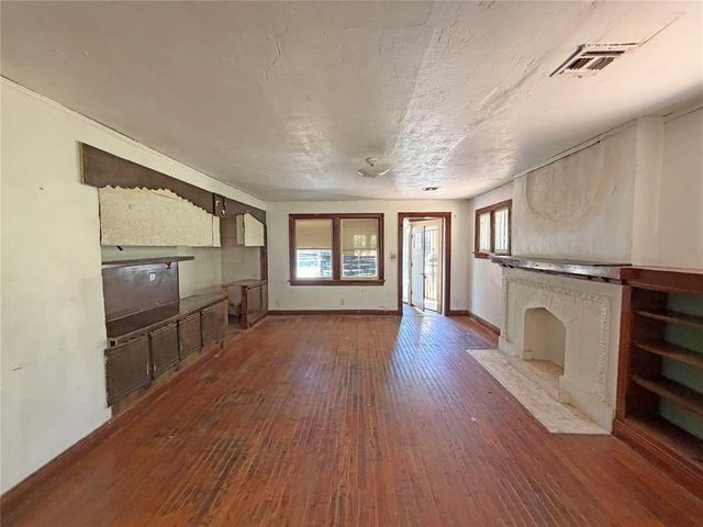 1707 E Park Place, Oklahoma City, OK 73117