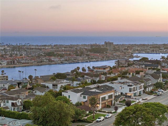 1511 Cliff Drive, Newport Beach, CA 92663