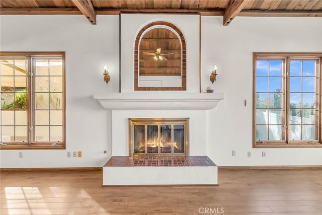 2572 Sunset Drive, Riverside, CA 92506