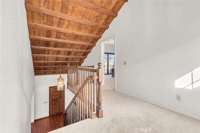 2572 Sunset Drive, Riverside, CA 92506