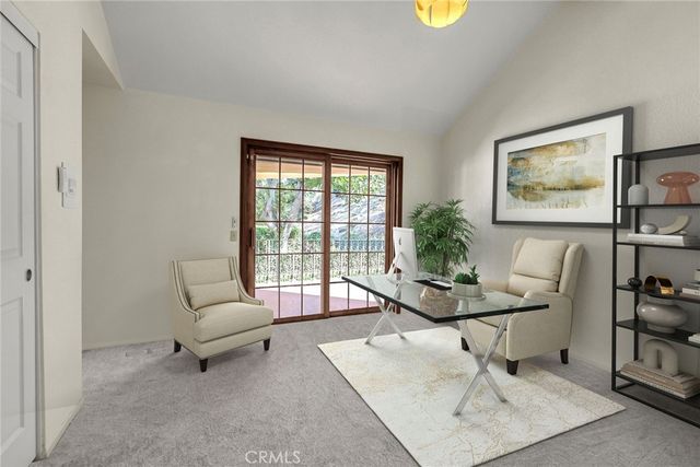 2572 Sunset Drive, Riverside, CA 92506