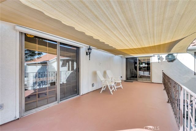 2572 Sunset Drive, Riverside, CA 92506