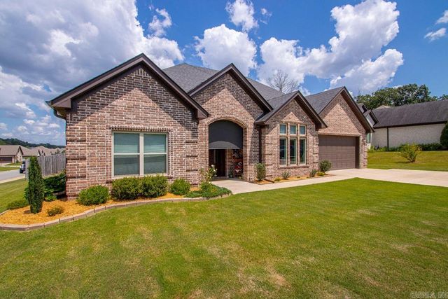 5022 Maple Leaf, Benton, AR 72019