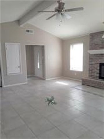 4507 Menzer Road, Fort Worth, TX 76103