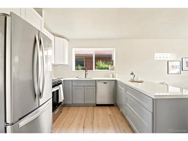3280 Leyden St, Denver, CO 80207