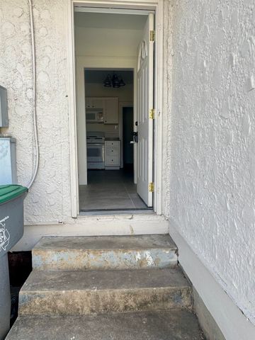 949 S COX ST, Memphis, TN 38104