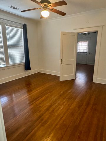 949 S COX ST, Memphis, TN 38104