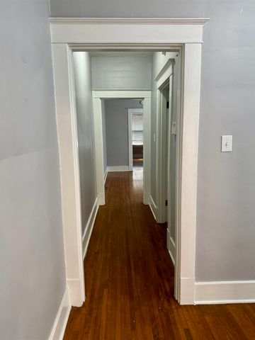 949 S COX ST, Memphis, TN 38104