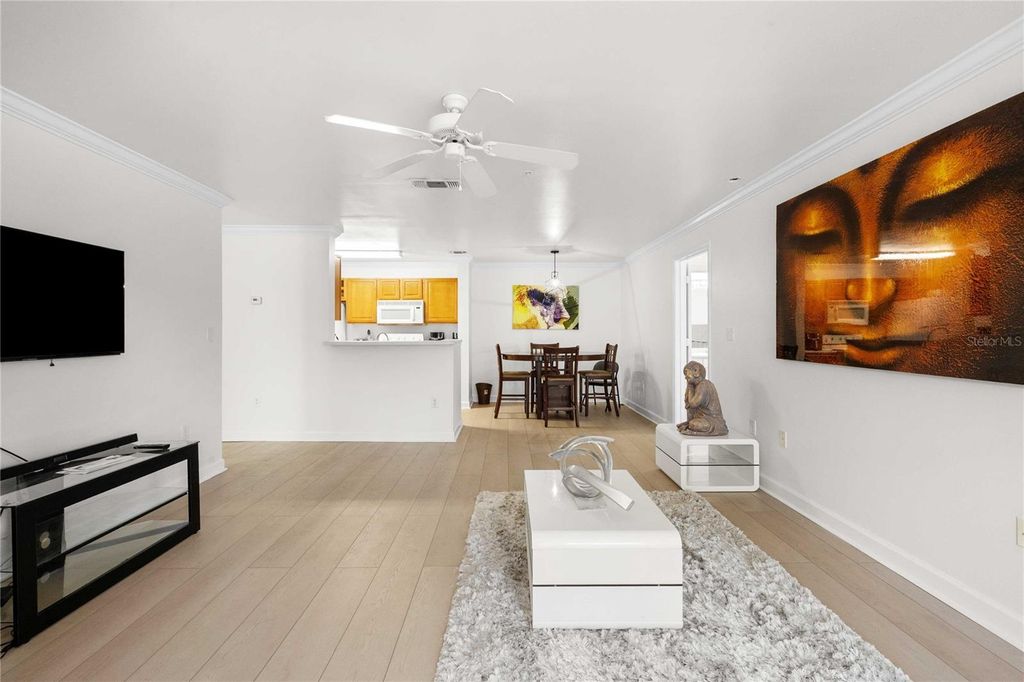 Image 27 of property listing at 18235 BRIDLE CLUB DRIVE 18235, Tampa, FL 33647