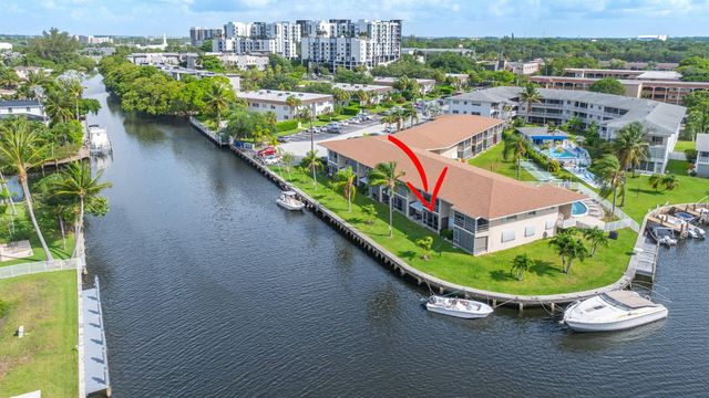 298 SE 6th Avenue 9, Pompano Beach, FL 33060