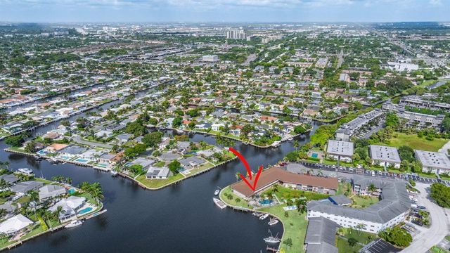 298 SE 6th Avenue 9, Pompano Beach, FL 33060