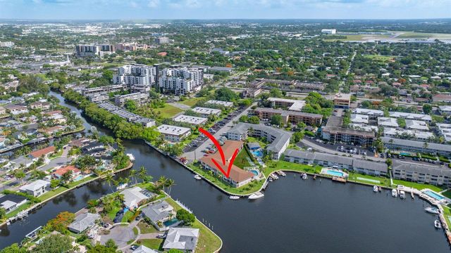 298 SE 6th Avenue 9, Pompano Beach, FL 33060