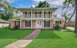 2114 Briarview Drive, Houston, TX 77077