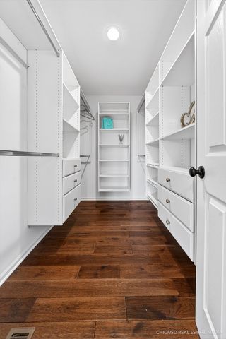 9934 Bedford Drive, Huntley, IL 60142