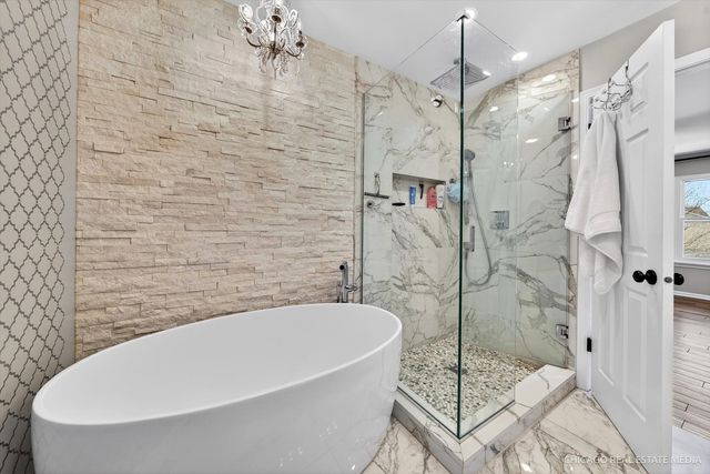 9934 Bedford Drive, Huntley, IL 60142