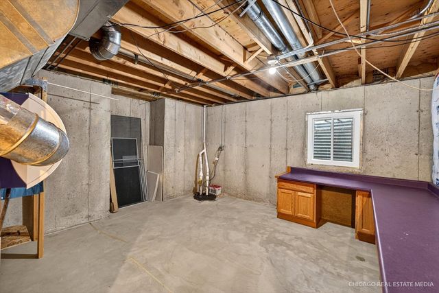 9934 Bedford Drive, Huntley, IL 60142