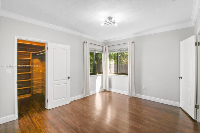 1814 SW 22nd Ter, Miami, FL 33145