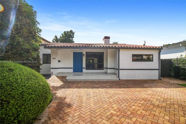 1814 SW 22nd Ter, Miami, FL 33145