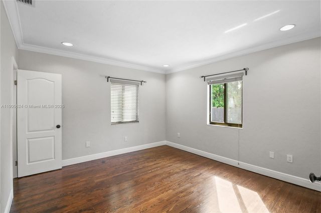 1814 SW 22nd Ter, Miami, FL 33145