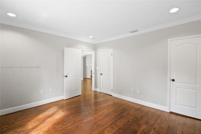 1814 SW 22nd Ter, Miami, FL 33145