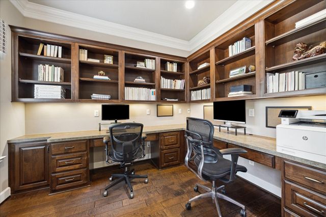 1202 Meadowlark Lane, Sugar Land, TX 77478