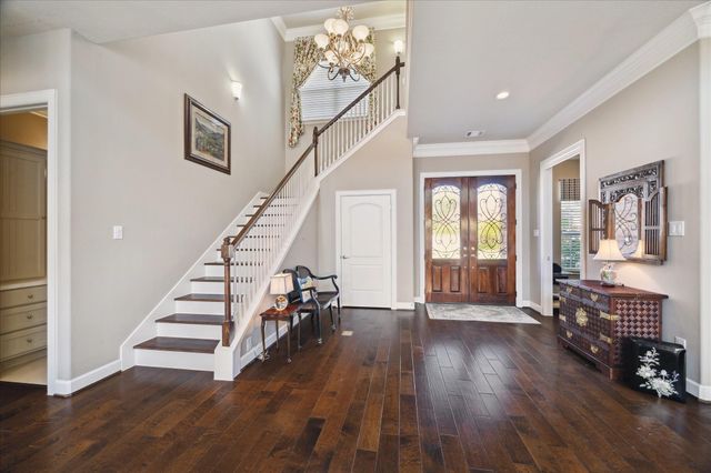 1202 Meadowlark Lane, Sugar Land, TX 77478