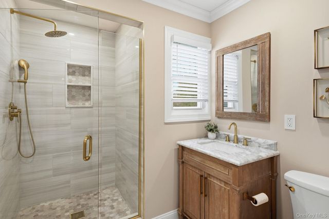 12 S Canterbury Road S, Harrison, NY 10528