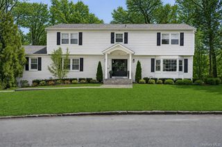 12 S Canterbury Road S, Harrison, NY 10528