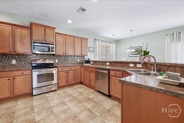 90 Coopers Lane, Pooler, GA 31322