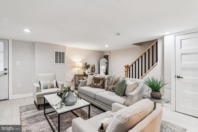 1374 RITTENHOUSE ST NW, Washington, DC 20011